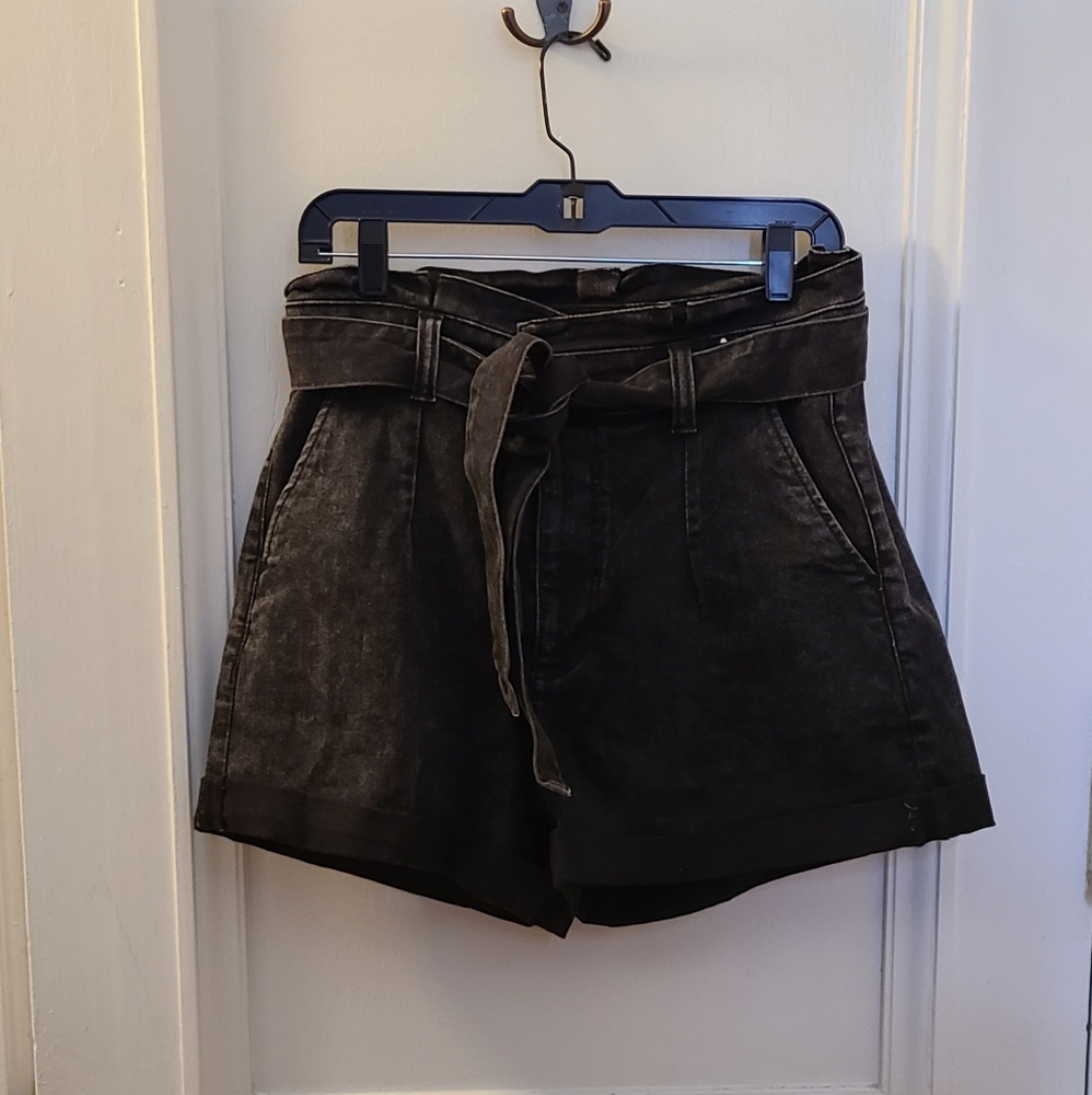 High waisted denim short